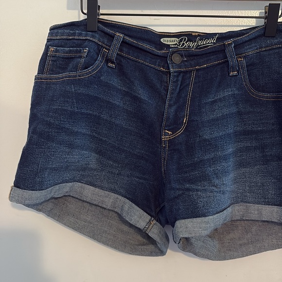 Old Navy Denim  Boyfriend Shorts 12 - Picture 3 of 9
